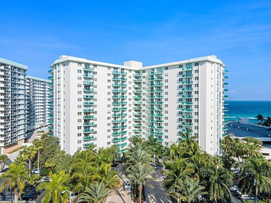 Beachfront 2 Bedroom At Tides Hollywood 8Th Floor Extérieur photo