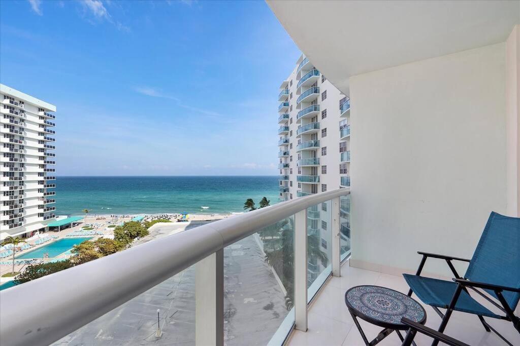 Beachfront 2 Bedroom At Tides Hollywood 8Th Floor Extérieur photo