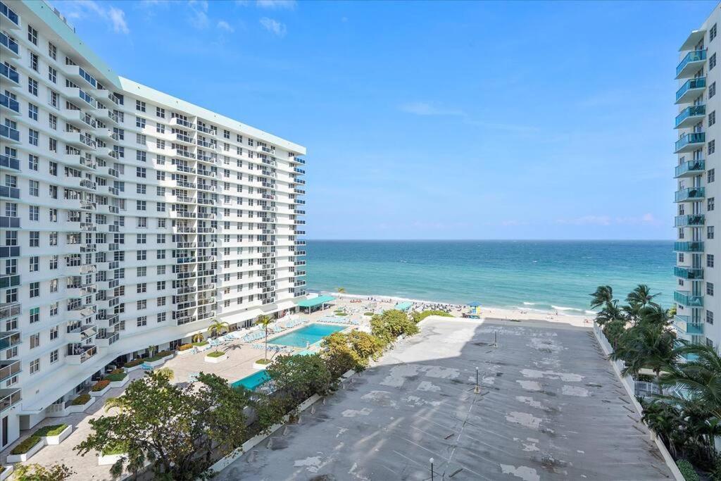Beachfront 2 Bedroom At Tides Hollywood 8Th Floor Extérieur photo