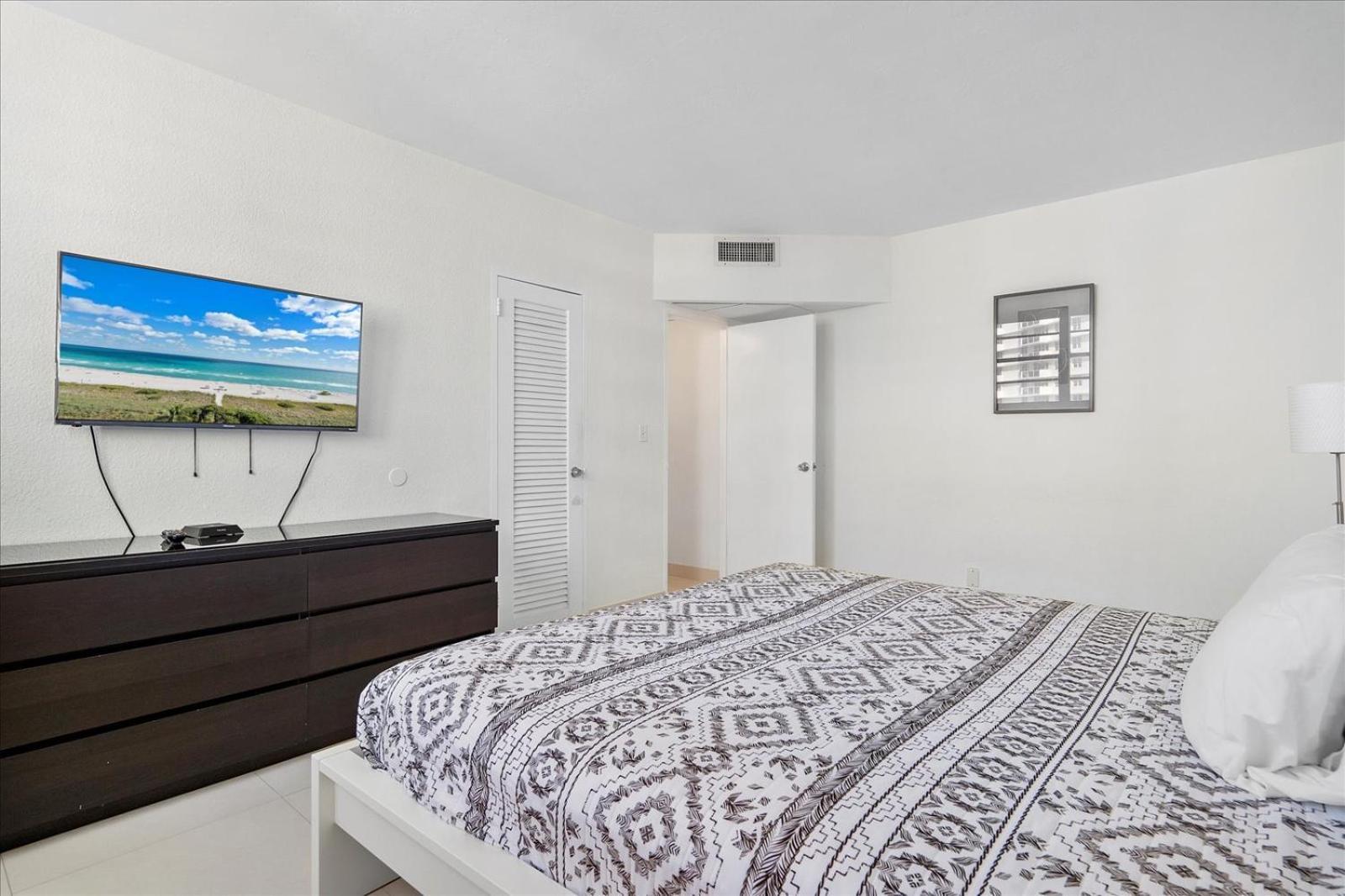 Beachfront 2 Bedroom At Tides Hollywood 8Th Floor Extérieur photo