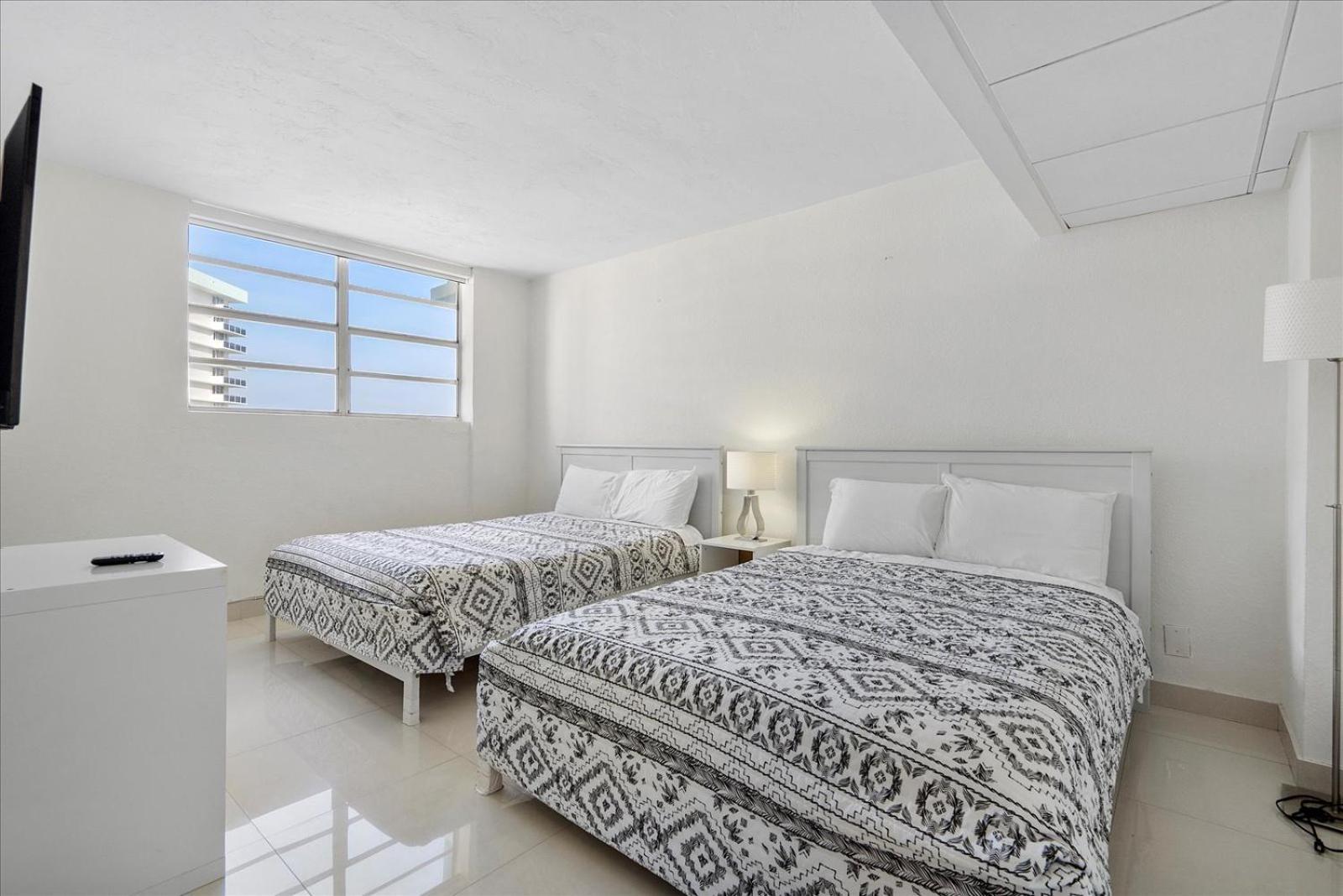 Beachfront 2 Bedroom At Tides Hollywood 8Th Floor Extérieur photo